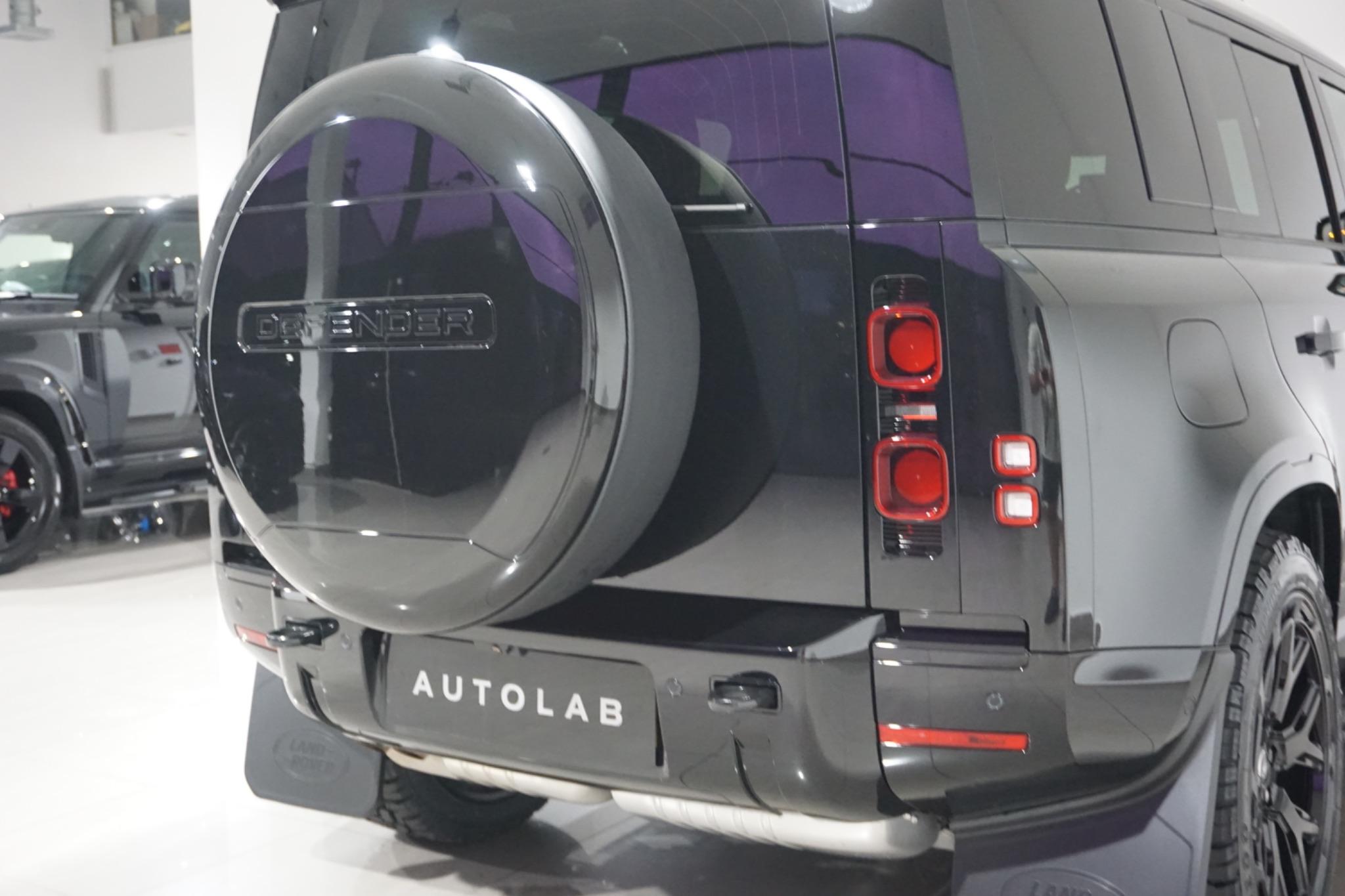 Land Rover Defender 110 3.0 D250 MHEV X-Dynamic HSE Auto 4WD Euro 6 (s/s) 5dr